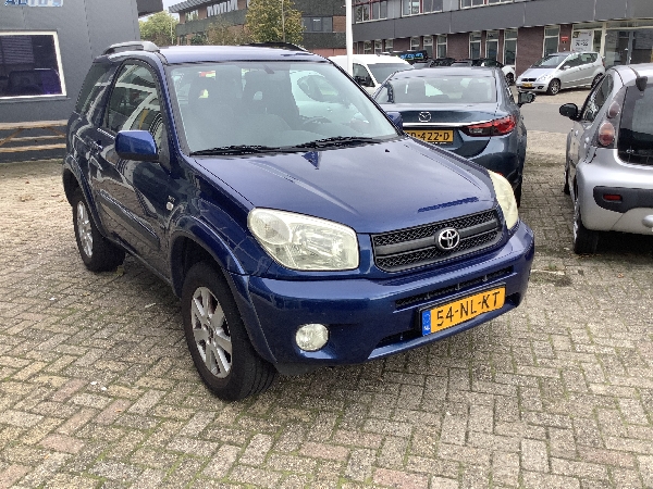 toyota Rav 4 1.6 euro95 Blauw metallic 
