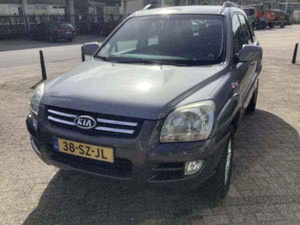 kia Sportage 2.0 euro95 Grijs metallic 